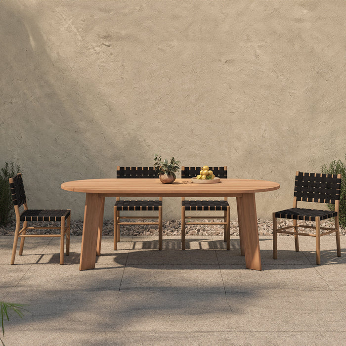 Delta Oval Outdoor Dining Table
