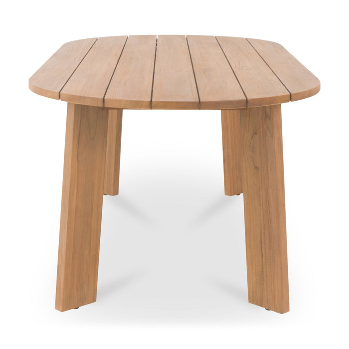 Delta Oval Outdoor Dining Table