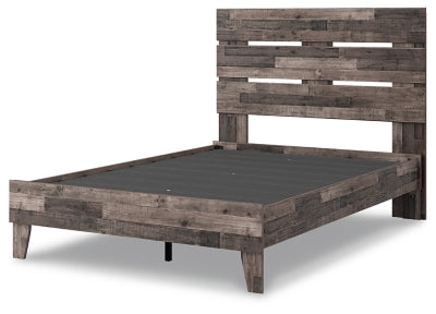 Neilsville Full Panel Platform Bed