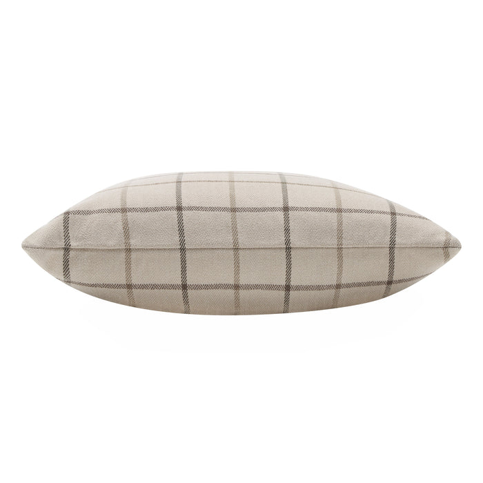 Thronhill Pillow
