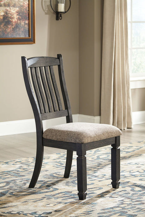 Tyler Creek Dark Gray 5 Pc. Dining Room Table, 4 Side Chairs