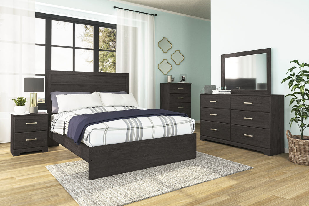 Belachime Black Panel Bed - Queen