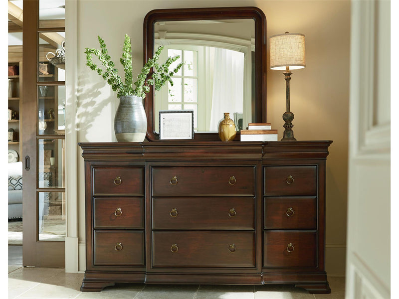 Reprise Dresser
