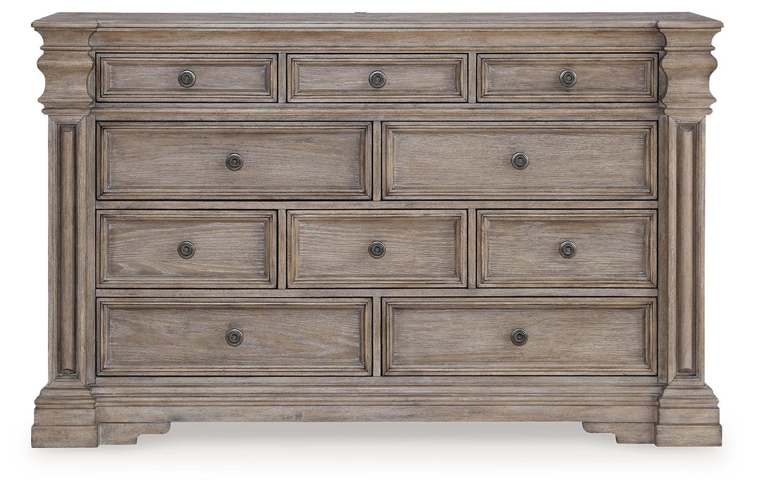 Blairhurst - Dresser - Light Grayish Brown