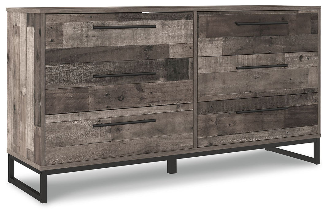 Neilsville - Dresser