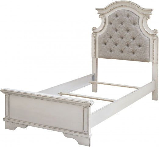 Realyn Full UPH Panel Bed - Furniture Depot (4672989102182)