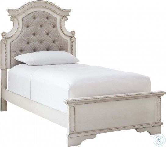 Realyn Full UPH Panel Bed - Furniture Depot (4672989102182)