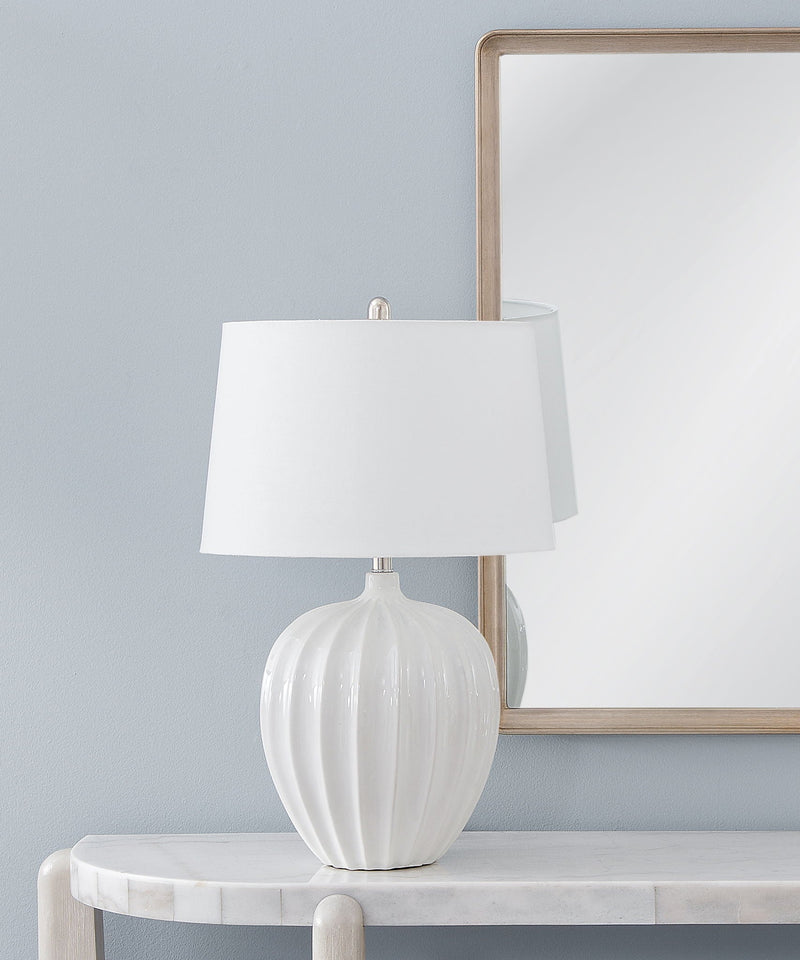 Lotus - White Table Lamp - White