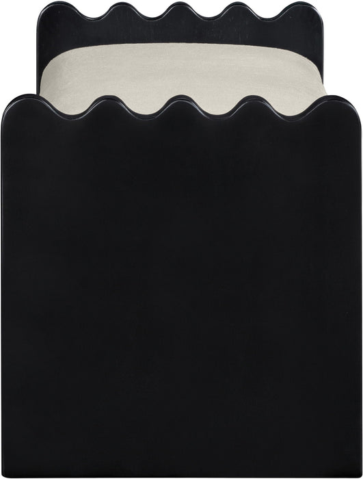 Sonia - Bench With Black Base