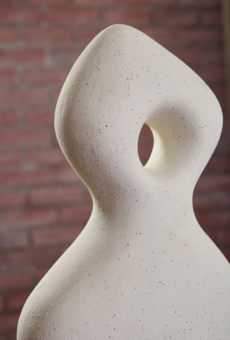 Arthrow - Sculpture - 14" - Off White