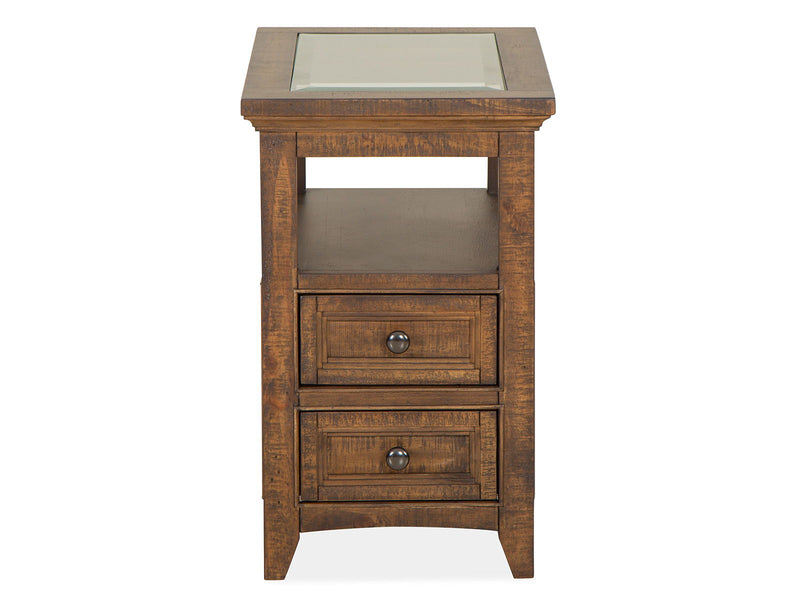 Bay Creek - Chairside End Table - Toasted Nutmeg