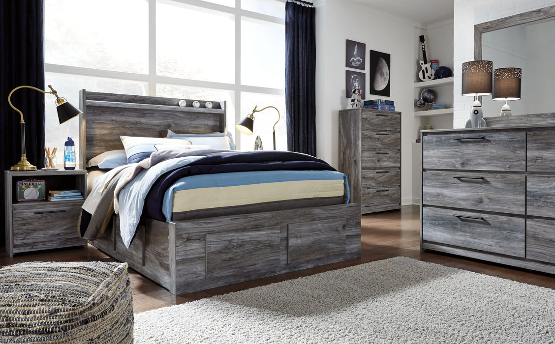 Baystorm Gray Panel Bed With 6 Storage Drawers - Full