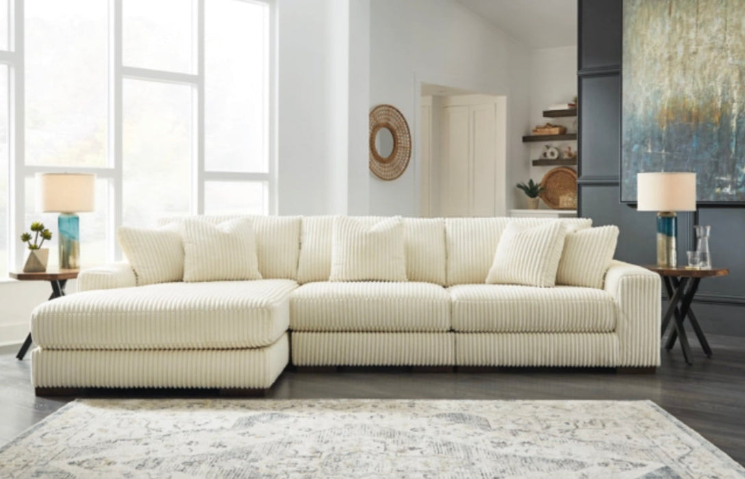 Lindyn 3-Piece Sectional with LHF Chaise