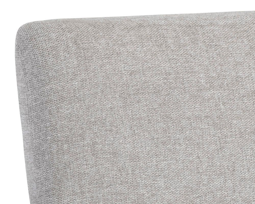 Bellevue Lounge Chair