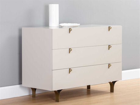 Celine Dresser