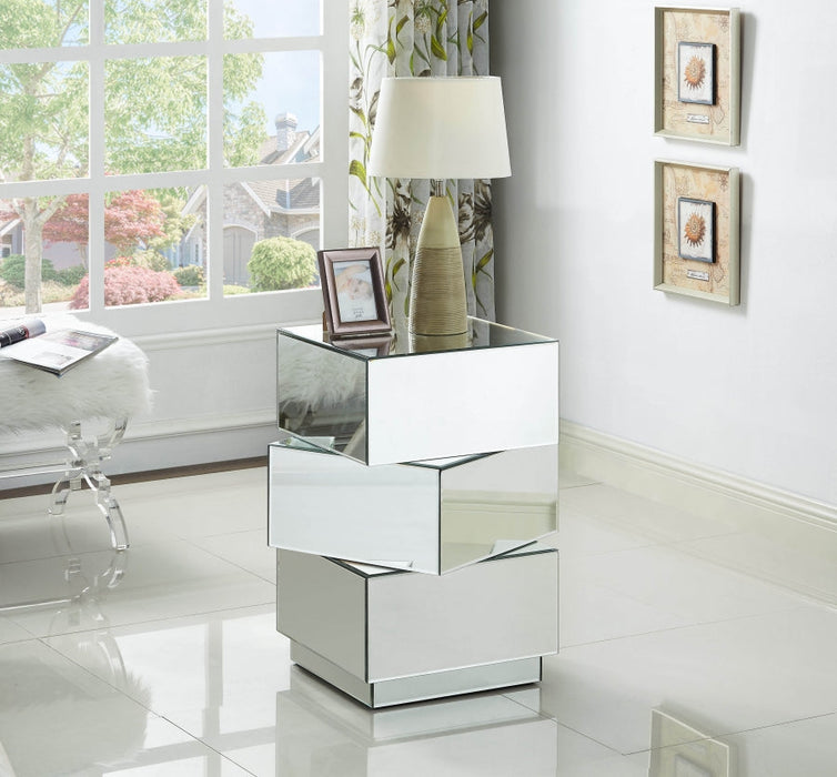 Kaleigh Mirrored End Table - Sterling House Interiors
