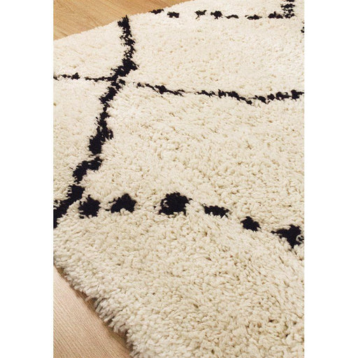 Maroq Diamonds Soft Touch Rug - Sterling House Interiors