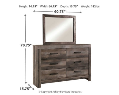 Wynnlow King Poster Bed, Dresser, Mirror and 2 Nightstands