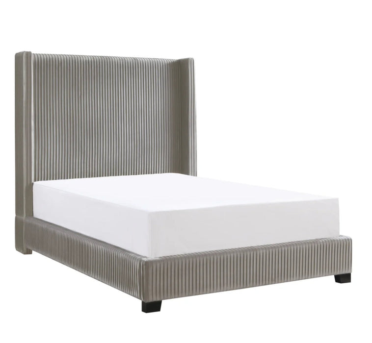 Glanbury Platform Bed in Taupe