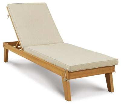 Byron Bay Chaise Lounge with Cushion