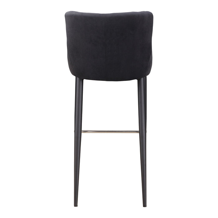 Etta Barstool
