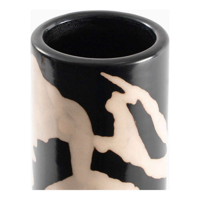 Altitude Vase Black